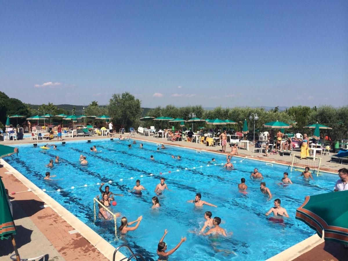 Camping Le Soline Casciano Di Murlo ภายนอก รูปภาพ